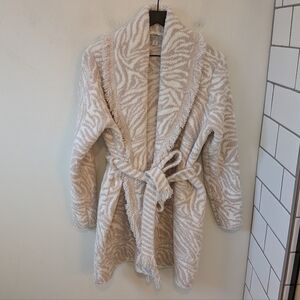 Barefoot Dreams Cozychic Fringe Cardigan Robe Animal Print Medium